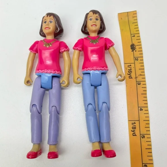Toys R Us Loving Family You & Me Happy Together Family Figures Set of 2 Families - Picture 5 of 9